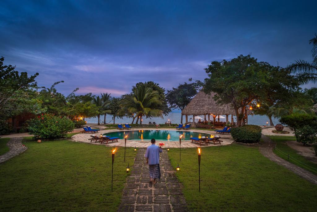 Turtle Inn By Francis Ford Coppola Placencia ภายนอก รูปภาพ